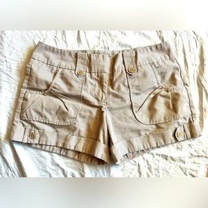 Studio Y Women's Tan Striped Shorts Size 7/8